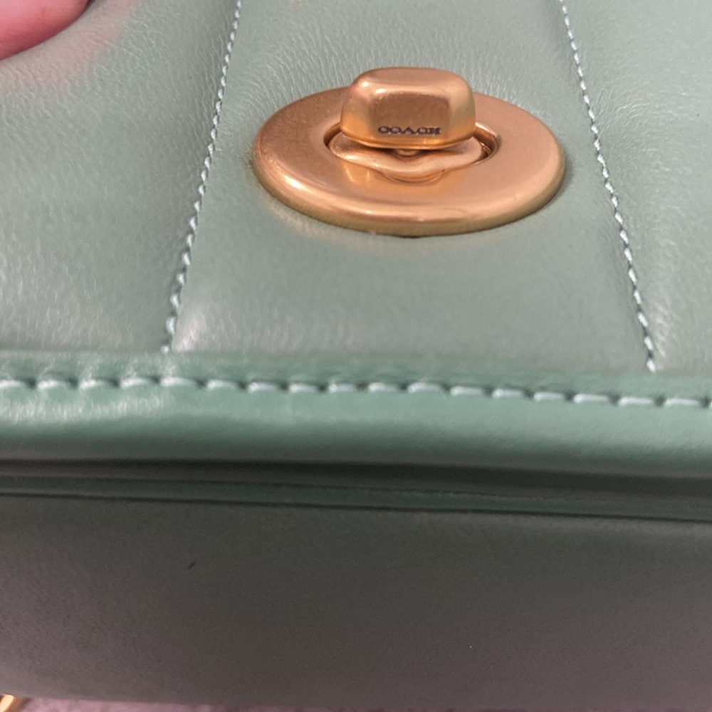 Coach Limited Edition Quilted DinkyGreen Crossbody Bag with Gold Accents - Picture 8 of 10